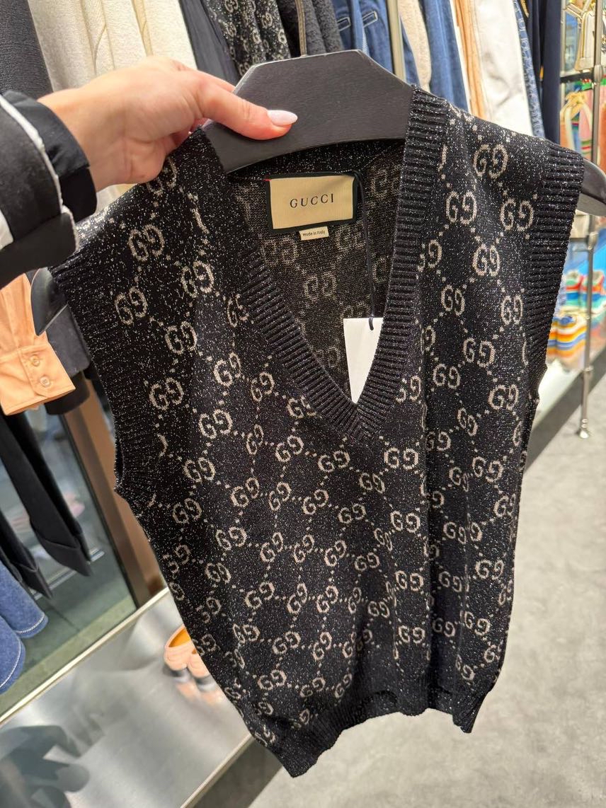 GUCCI Gilets front view - Women's luxury Clothes