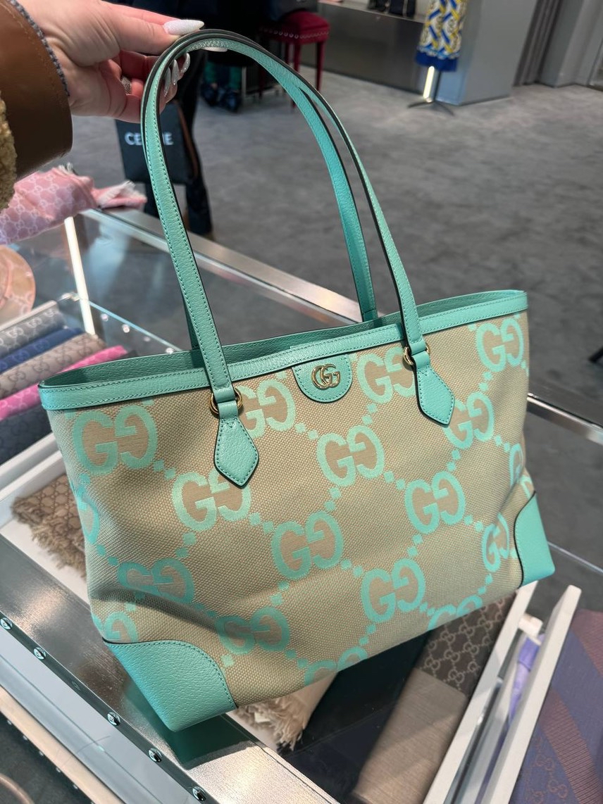 GUCCI Totes side view - Women's luxury Bags
