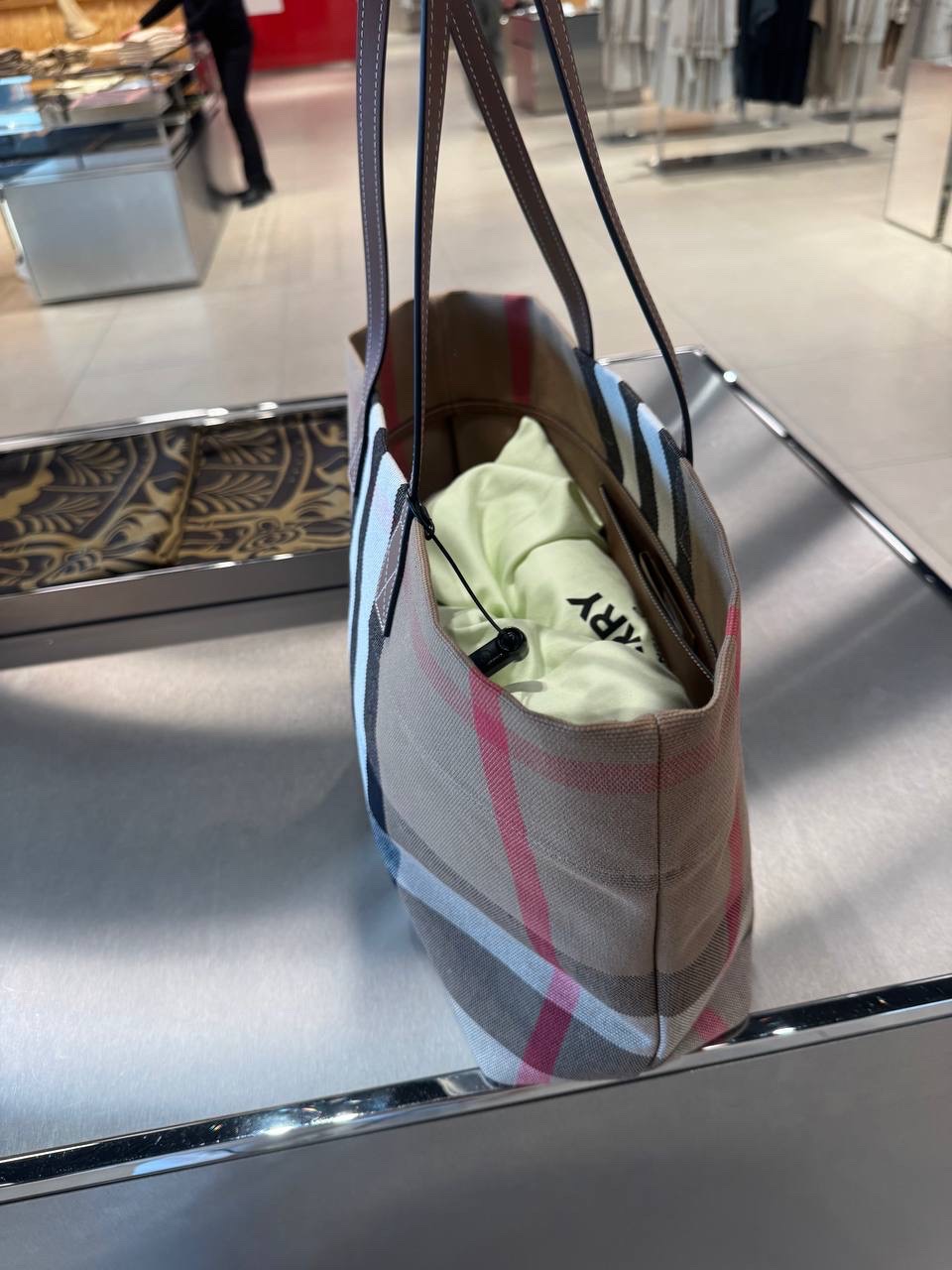BURBERRY Totes side view - Women's luxury Bags