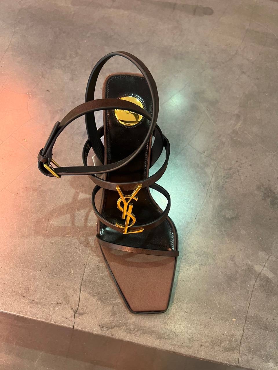 YVES SAINT LAURENT Sandals side view - Women's luxury Shoes