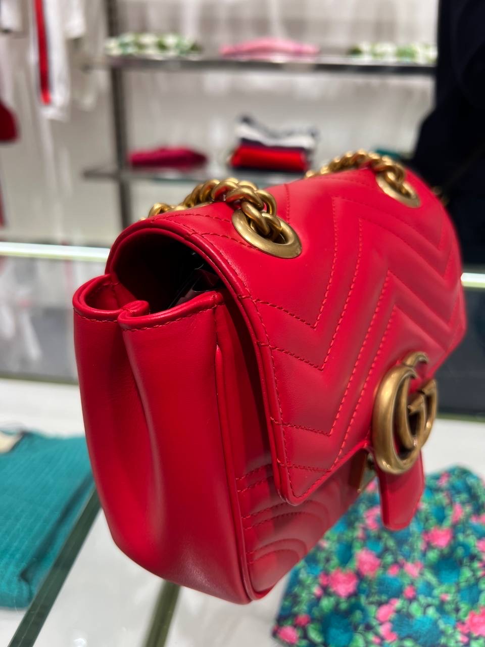 GUCCI Crossbody bags side view - Women's luxury Bags