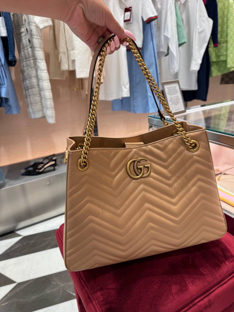 GUCCI Totes front view - Women's luxury Bags