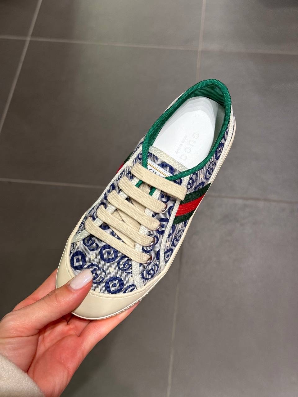 GUCCI Sneakers side view - unisex luxury Shoes