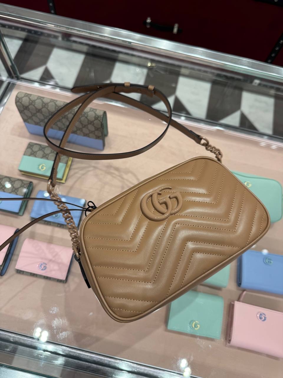 GUCCI Crossbody bags side view - Women's luxury Bags