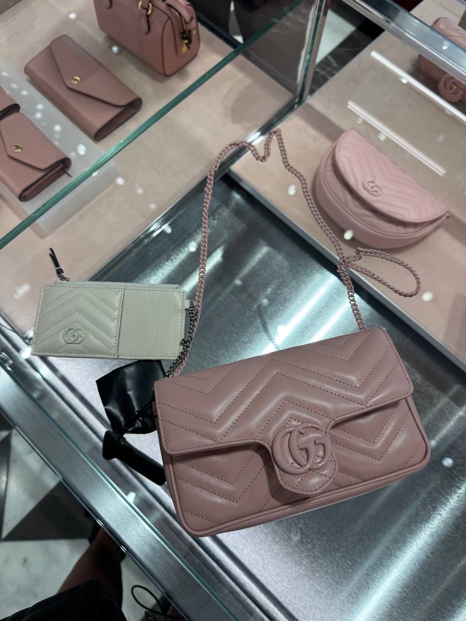 GUCCI Crossbody bags front view - Women's luxury Bags