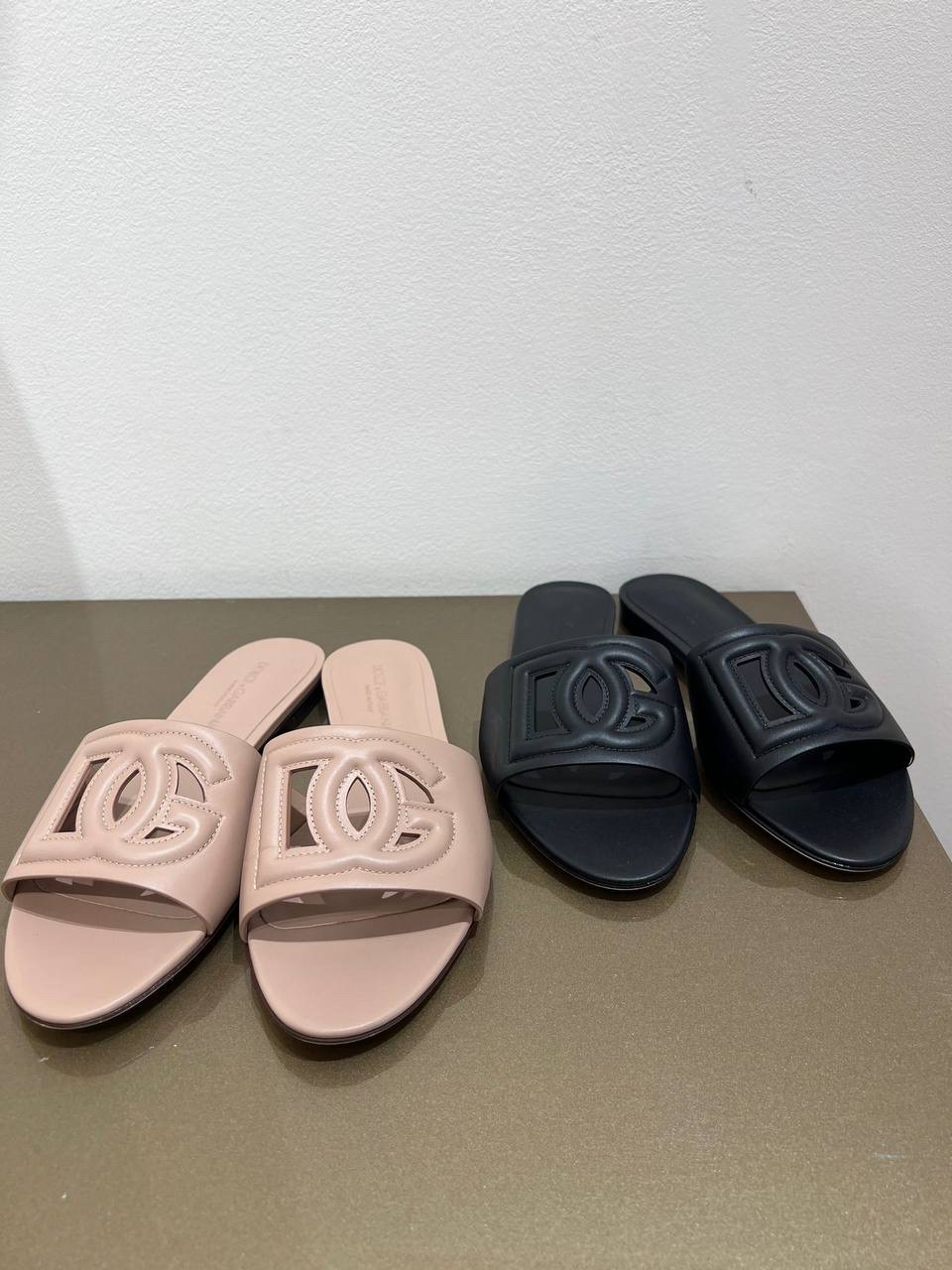 DOLCE & GABBANA Slides front view - Women's luxury Shoes