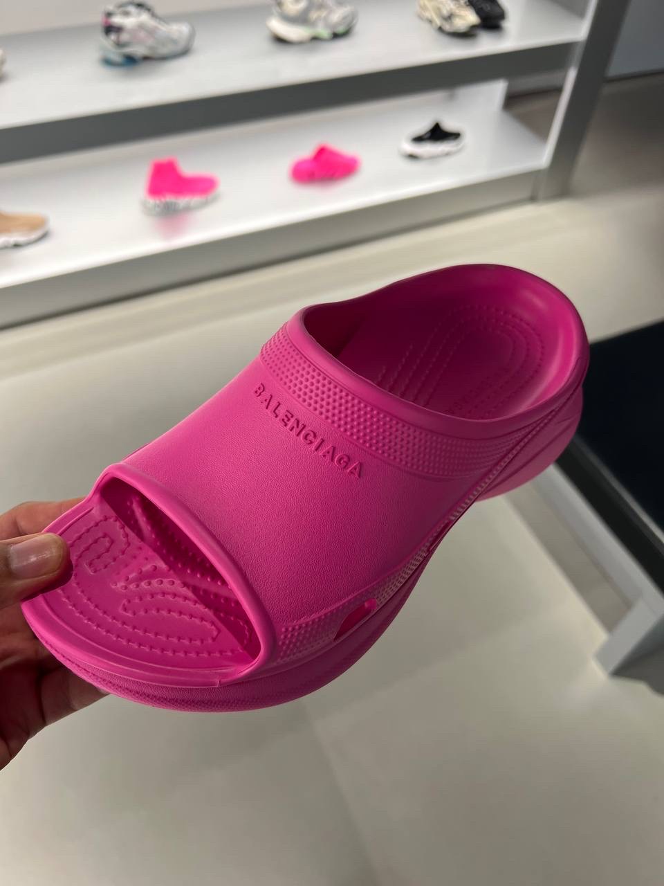 BALENCIAGA Slides side view - Women's luxury Shoes