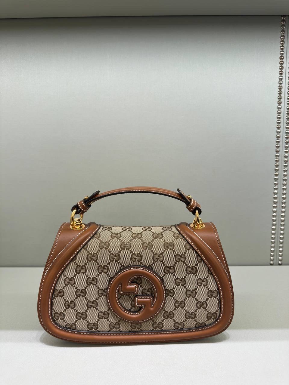 GUCCI Crossbody bags front view - Women's luxury Bags