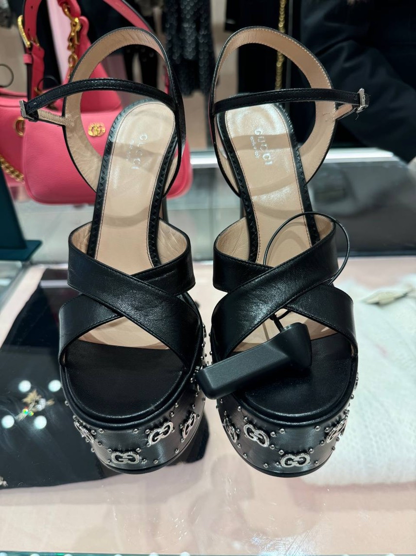 GUCCI Sandals side view - Women's luxury Shoes