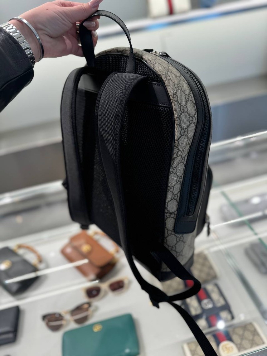 GUCCI Backpack side view - unisex luxury Bags