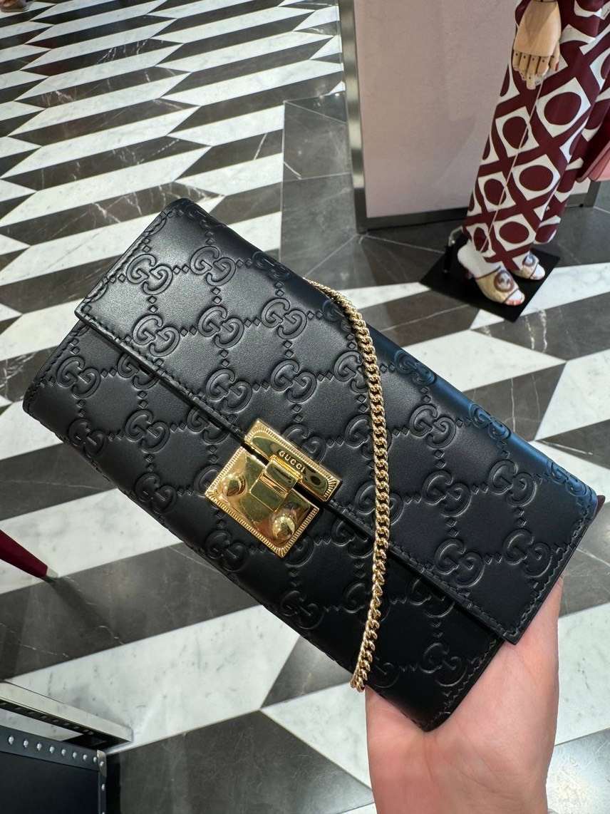GUCCI Clutch bags front view - Women's luxury Bags