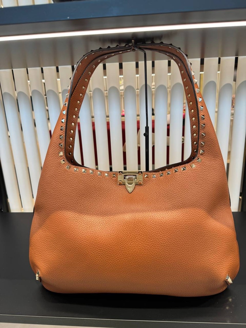 VALENTINO GARAVANI Shoulder bags front view - Women's luxury Bags
