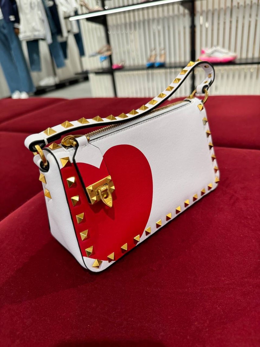 VALENTINO GARAVANI Shoulder bags side view - Women's luxury Bags