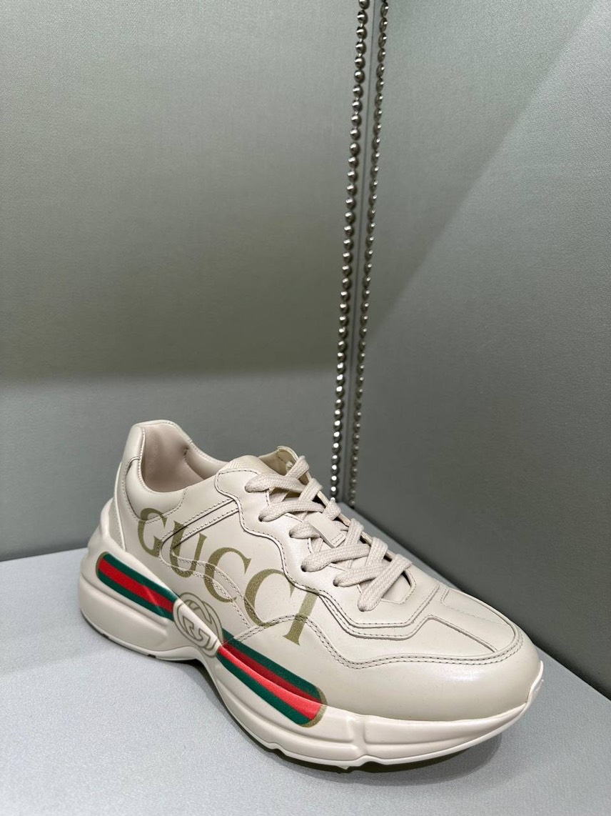 GUCCI Sneakers front view - unisex luxury Shoes