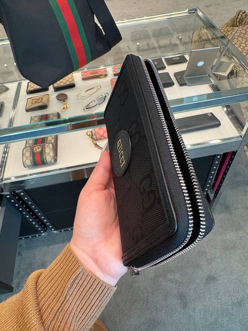 GUCCI Wallets and small leather goods side view - Men's luxury Accessories