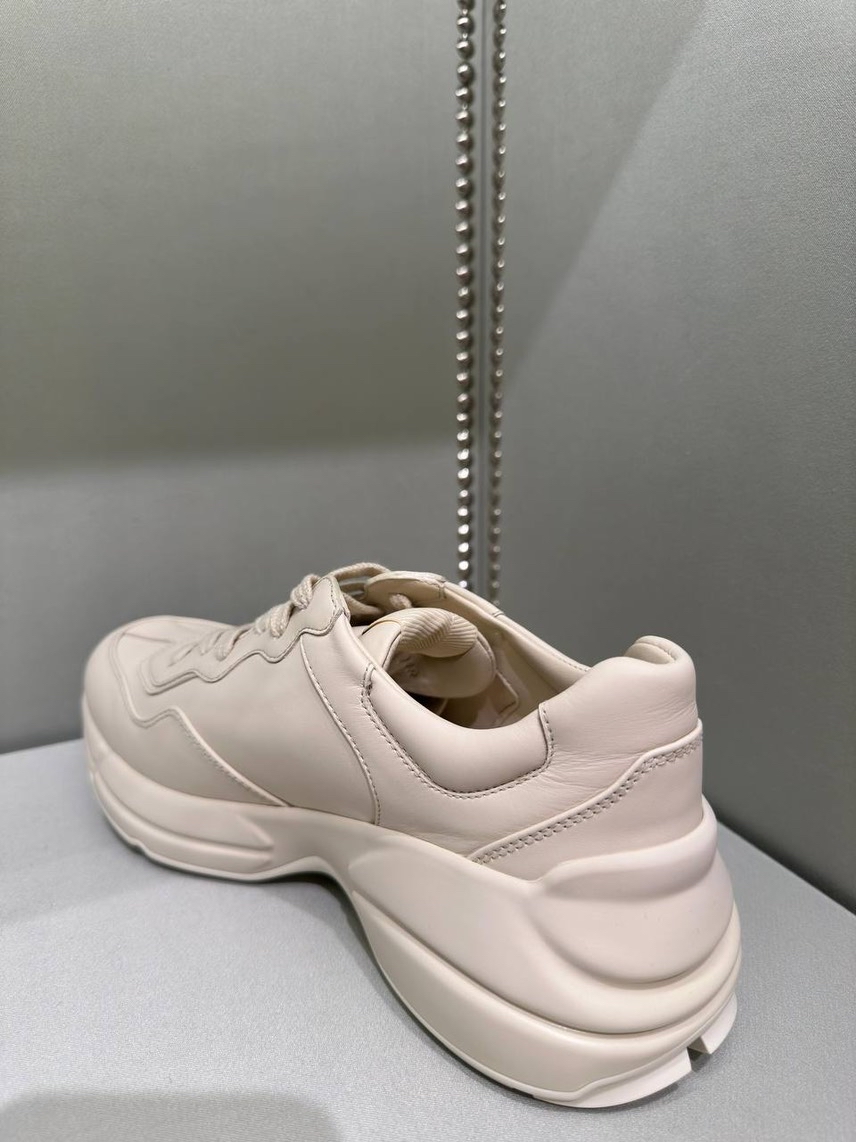 GUCCI Sneakers side view - Women's luxury Shoes