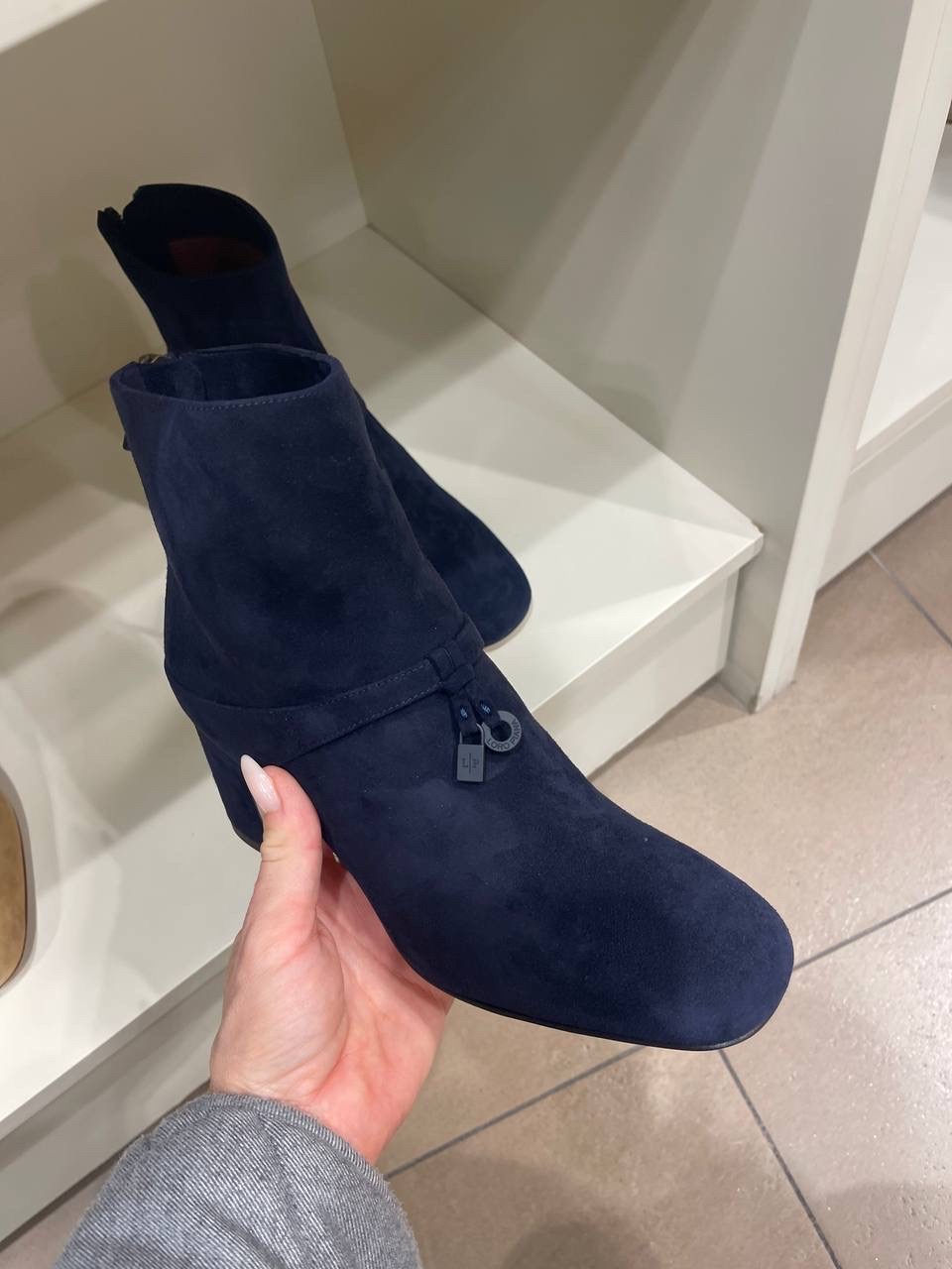 LORO PIANA Boots side view - Women's luxury Shoes